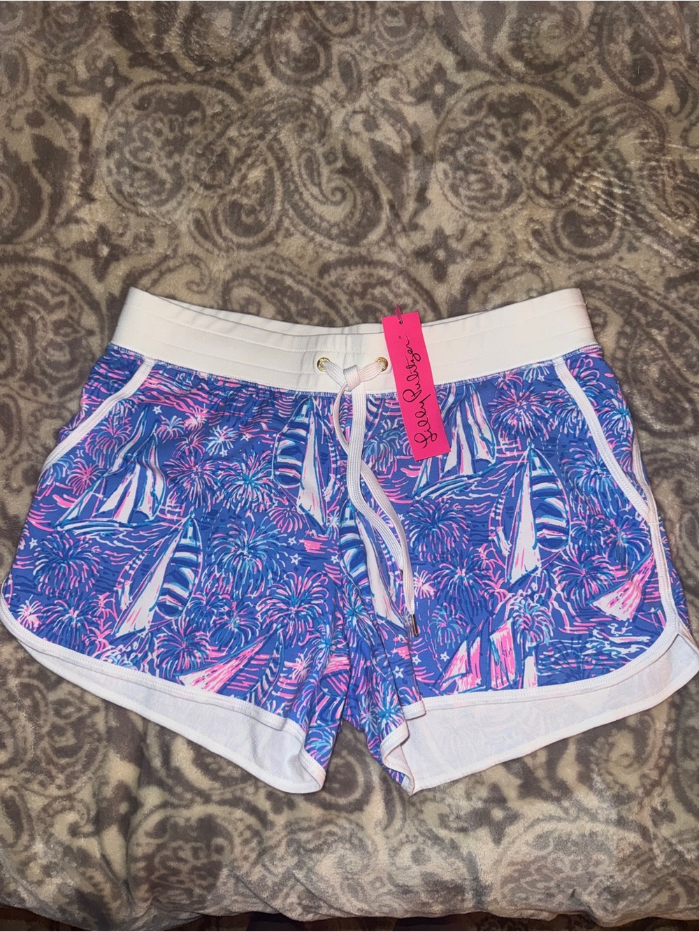 NWT Lilly Pulitzer M Medium Trysta knit shorts Boca Blue Sailboats Sailabration